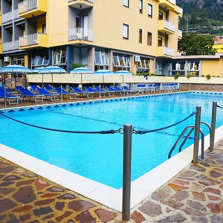 San Pietro 4*