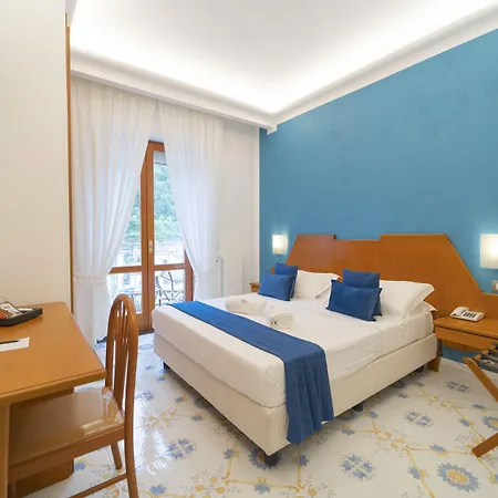 호텔 San Pietro 4*