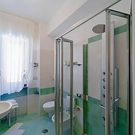 San Pietro 4*