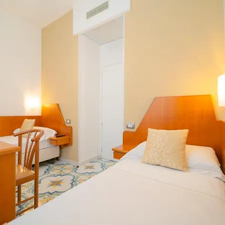 San Pietro 4*